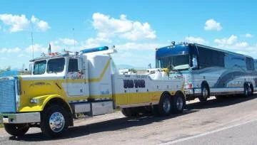Bus & RV Towing Las Cruces & SW New Mexico